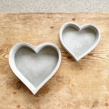 Medium Heart Shaped Cement Tray