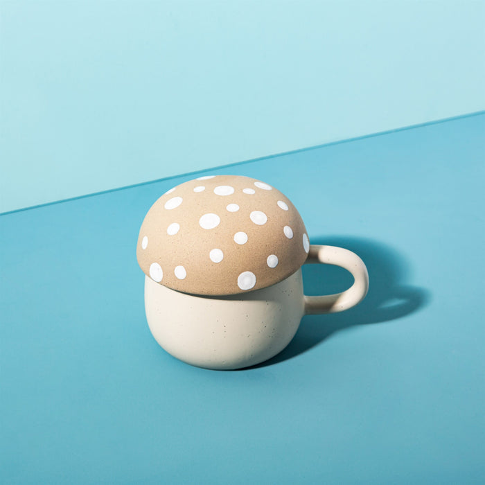 Cream Mushroom Mug With Lid