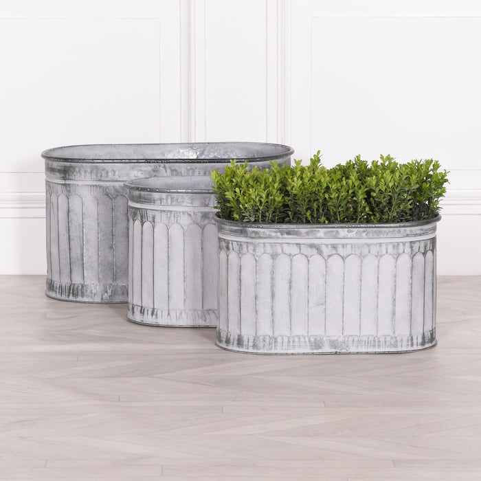 Arched Pattern Metal Planter